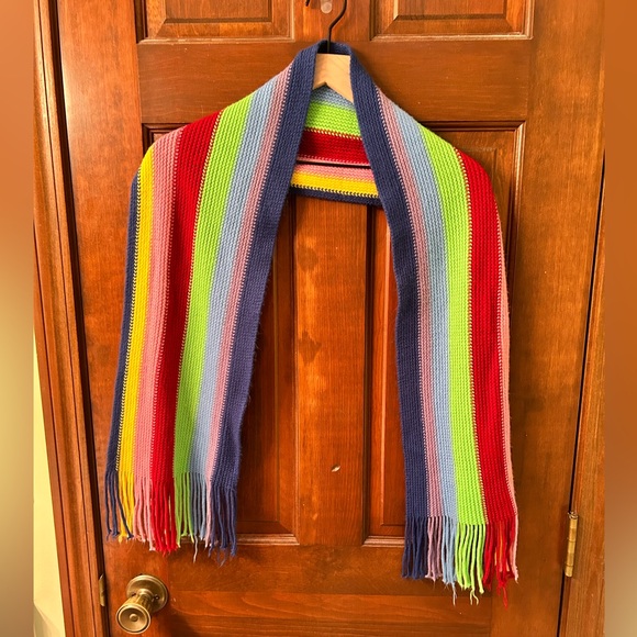 JOE BOXER Soft knit Rainbow fringe scarf. One size fits all - Picture 2 of 6